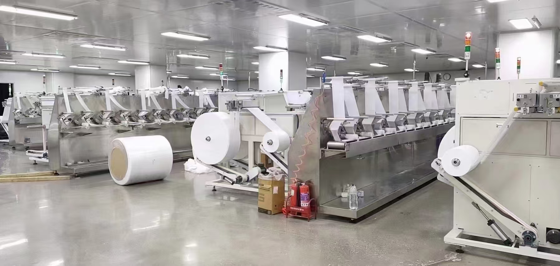 Liangqian automated wet wipes production line